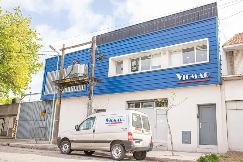 Edificio de Viomar sobre calle Rawson